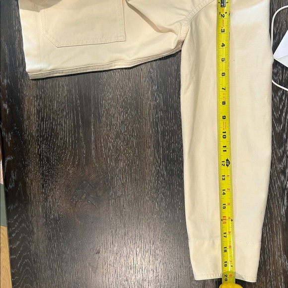 Cream colored jacket - Picture 7 of 7